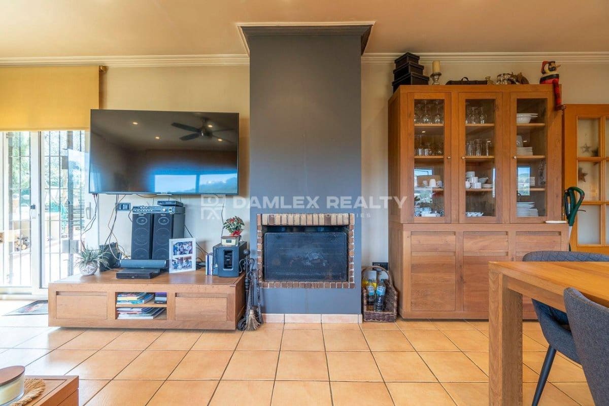 5 sypialnia Willa na sprzedaż w Begur z basenem garażem - 875 000 € (Ref: 8146558)