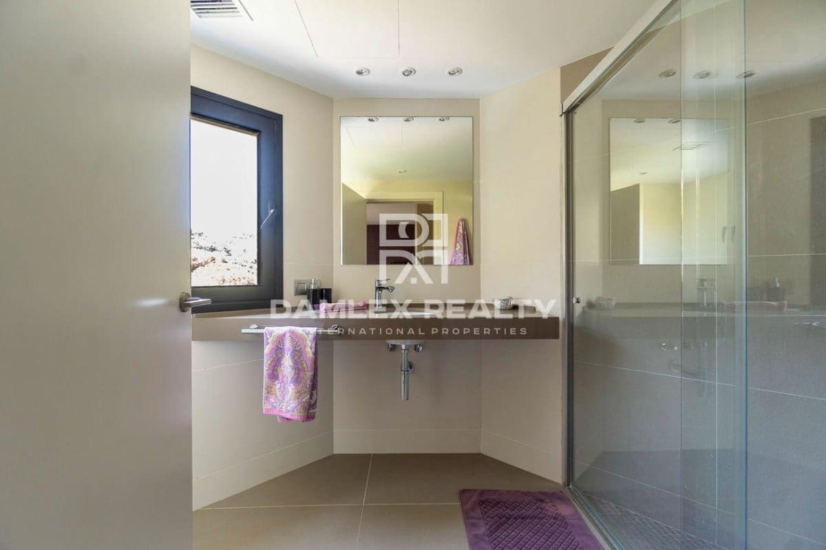 5 sypialnia Willa na sprzedaż w Tossa de Mar z garażem - 3 300 000 € (Ref: 8149406)