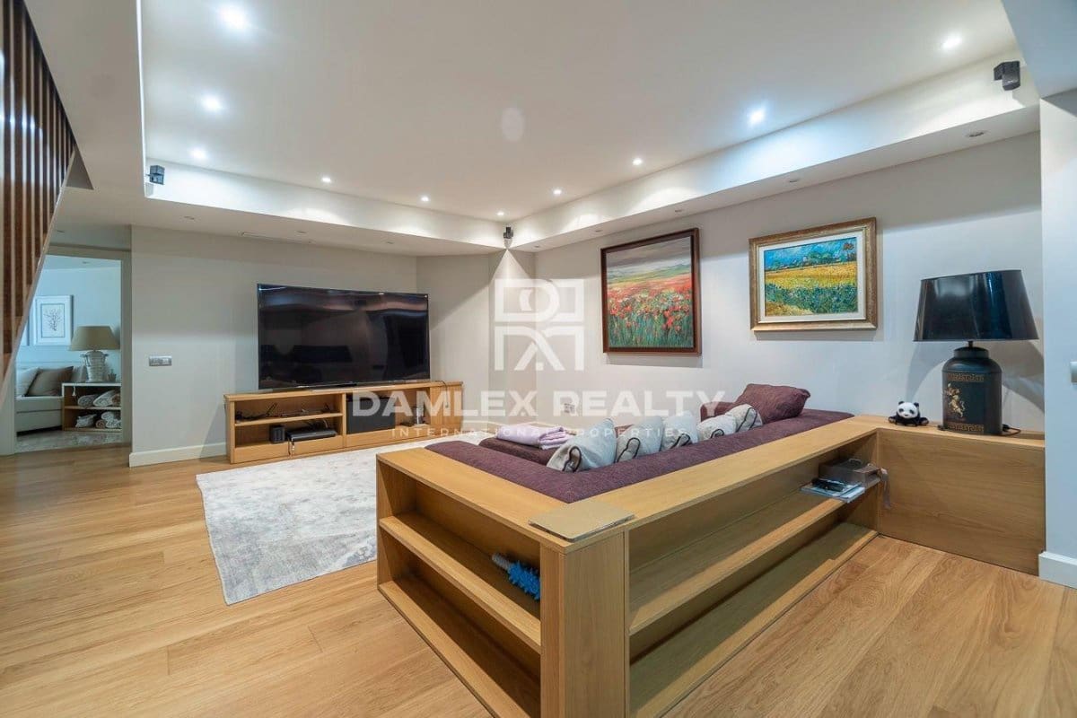 5 sypialnia Willa na sprzedaż w Tossa de Mar z garażem - 3 300 000 € (Ref: 8149406)