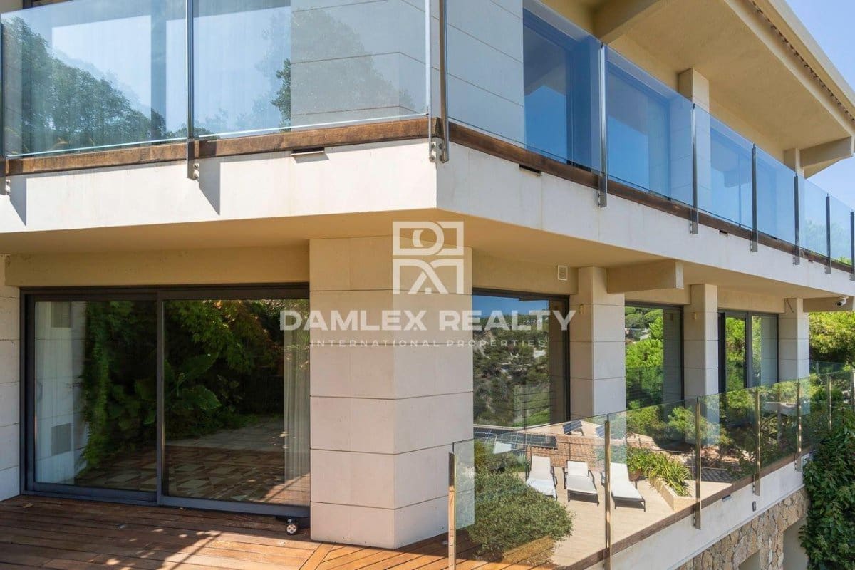 5 sypialnia Willa na sprzedaż w Tossa de Mar z garażem - 3 300 000 € (Ref: 8149406)
