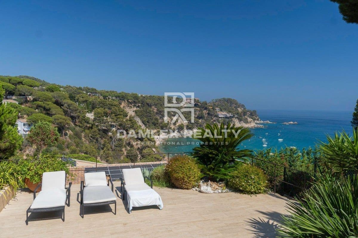 5 sypialnia Willa na sprzedaż w Tossa de Mar z garażem - 3 300 000 € (Ref: 8149406)