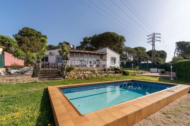 4 slaapkamer Villa te koop in Calonge i Sant Antoni met zwembad - € 530.000 (Ref: 8216820)