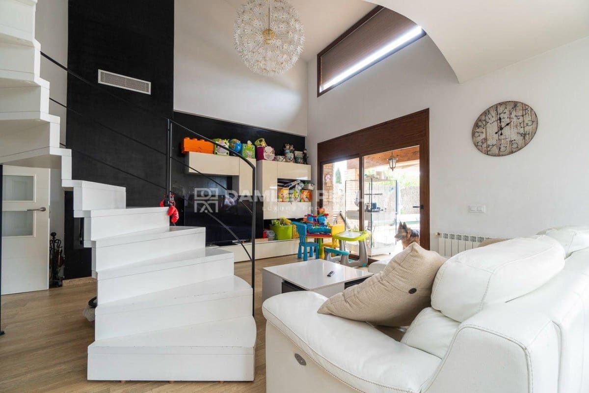 4 soverom Villa til salgs i Santa Cristina d'Aro med svømmebasseng - € 850 000 (Ref: 8227229)