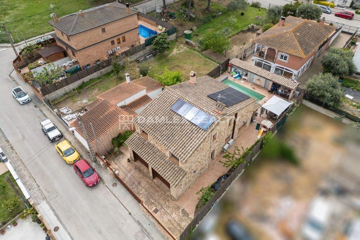 4 soverom Villa til salgs i Santa Cristina d'Aro med svømmebasseng - € 850 000 (Ref: 8227229)