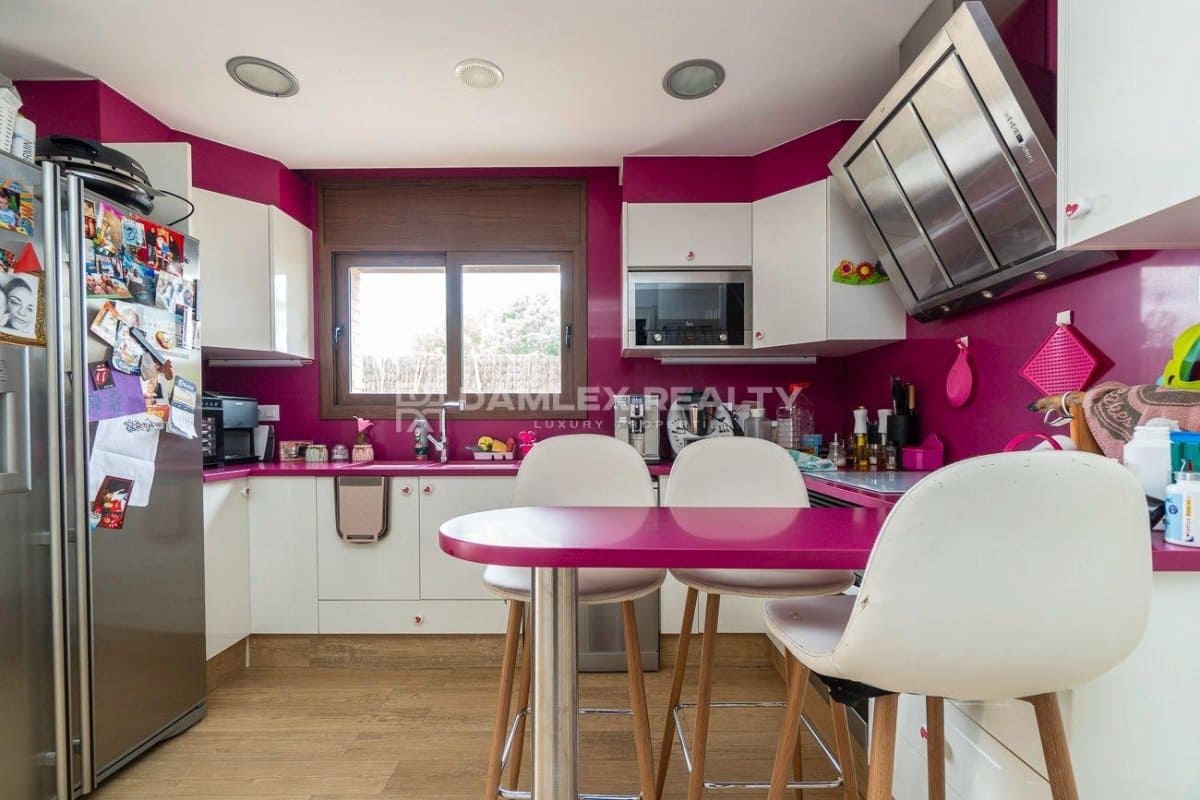 4 soverom Villa til salgs i Santa Cristina d'Aro med svømmebasseng - € 850 000 (Ref: 8227229)