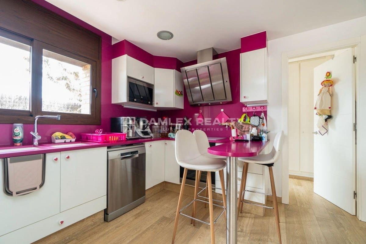 4 soverom Villa til salgs i Santa Cristina d'Aro med svømmebasseng - € 850 000 (Ref: 8227229)