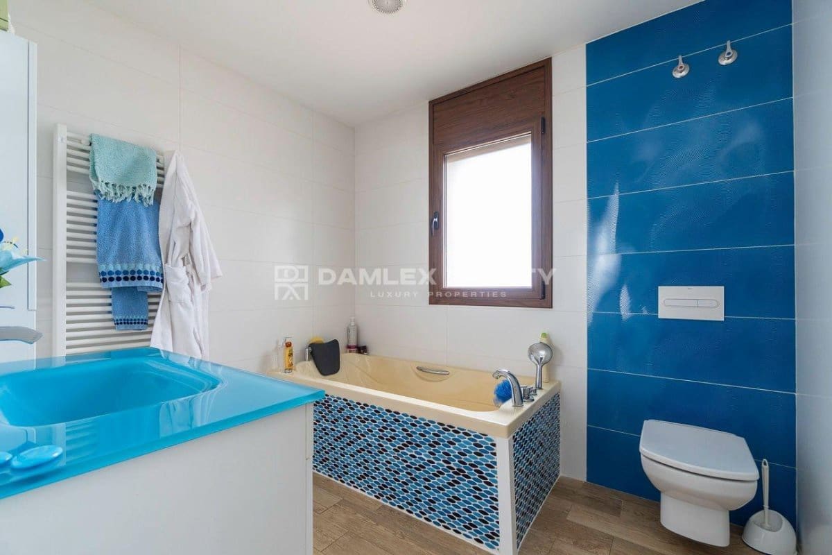 4 soverom Villa til salgs i Santa Cristina d'Aro med svømmebasseng - € 850 000 (Ref: 8227229)