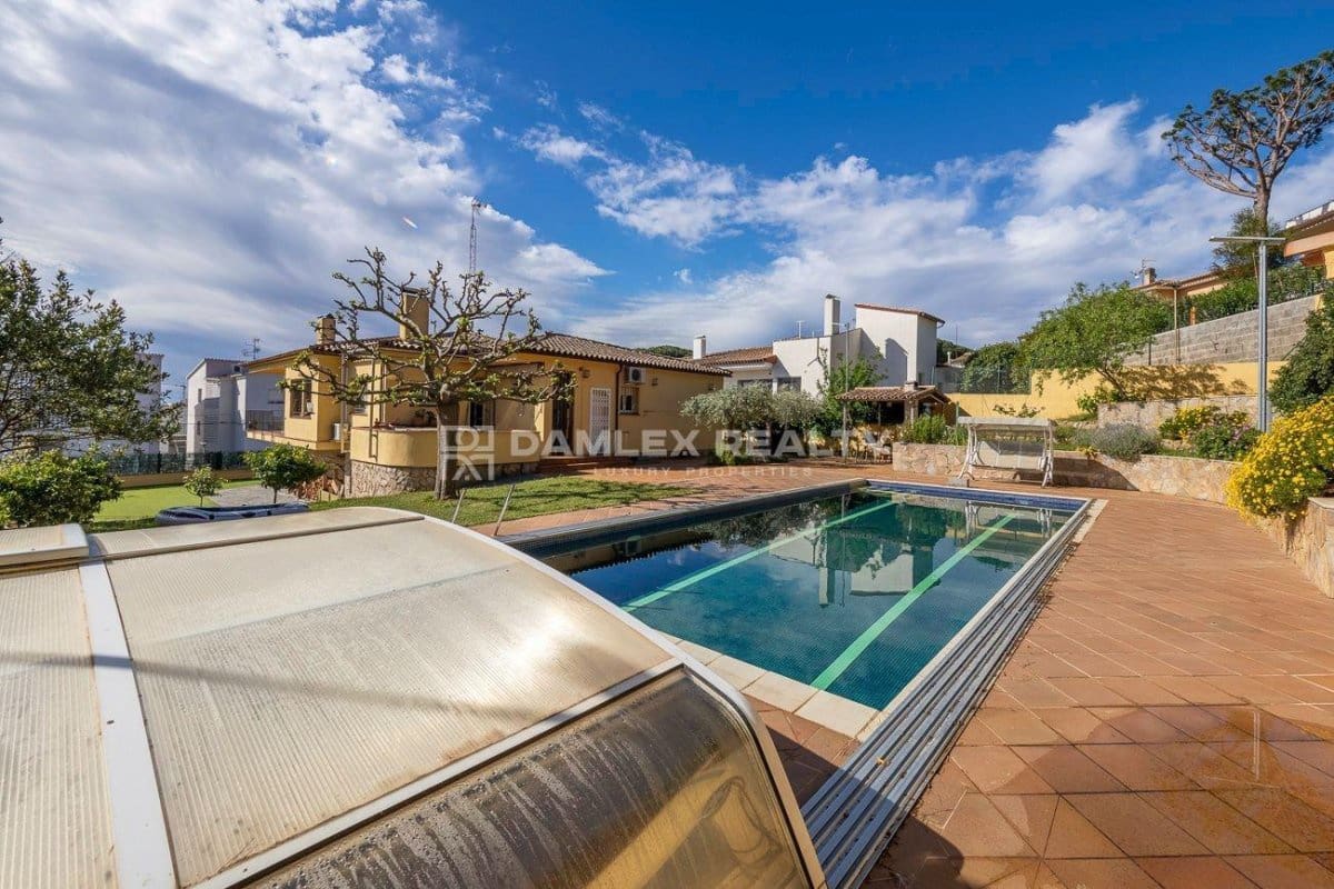 6 soveværelse Villa til salg i Platja d'Aro med swimmingpool - € 1.150.000 (Ref: 8240476)