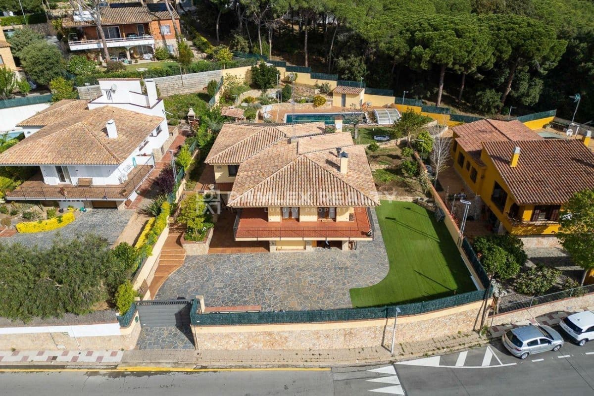 6 soveværelse Villa til salg i Platja d'Aro med swimmingpool - € 1.150.000 (Ref: 8240476)