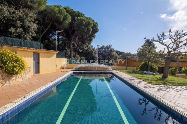 6 soveværelse Villa til salg i Platja d'Aro, Castell-Platja d'Aro med swimmingpool - € 1.150.000 (Ref: 8240476)