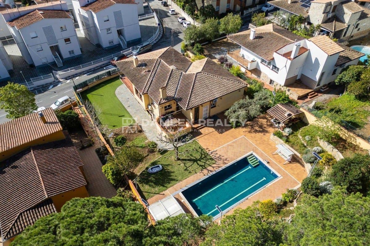 6 soveværelse Villa til salg i Platja d'Aro med swimmingpool - € 1.150.000 (Ref: 8240476)