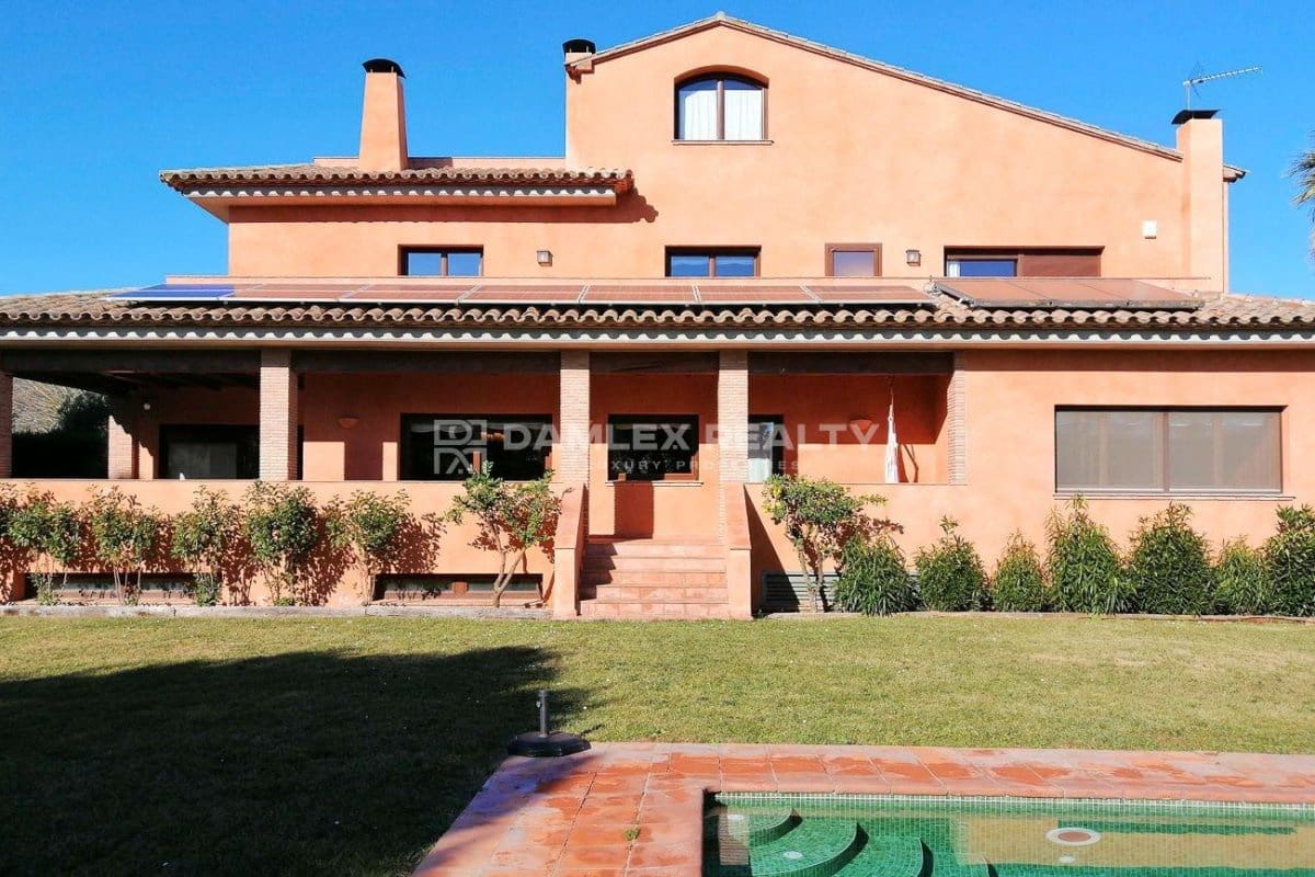 5 chambre Villa/Maison à vendre à Calella de Palafrugell avec piscine - 1 100 000 € (Ref: 8250675)