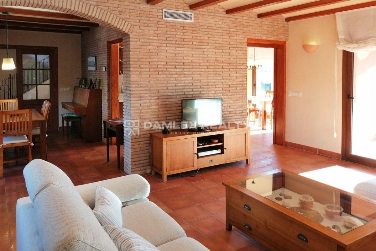 5 chambre Villa/Maison à vendre à Calella de Palafrugell avec piscine - 1 100 000 € (Ref: 8250675)