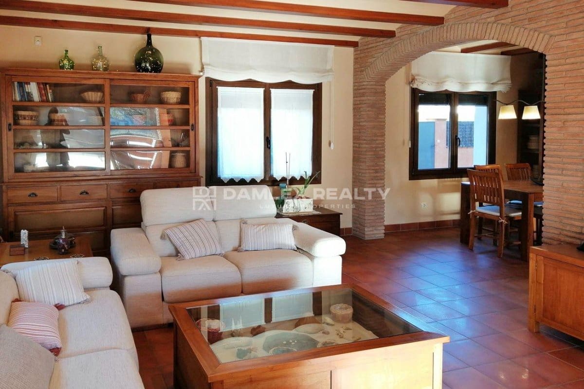 5 chambre Villa/Maison à vendre à Calella de Palafrugell avec piscine - 1 100 000 € (Ref: 8250675)