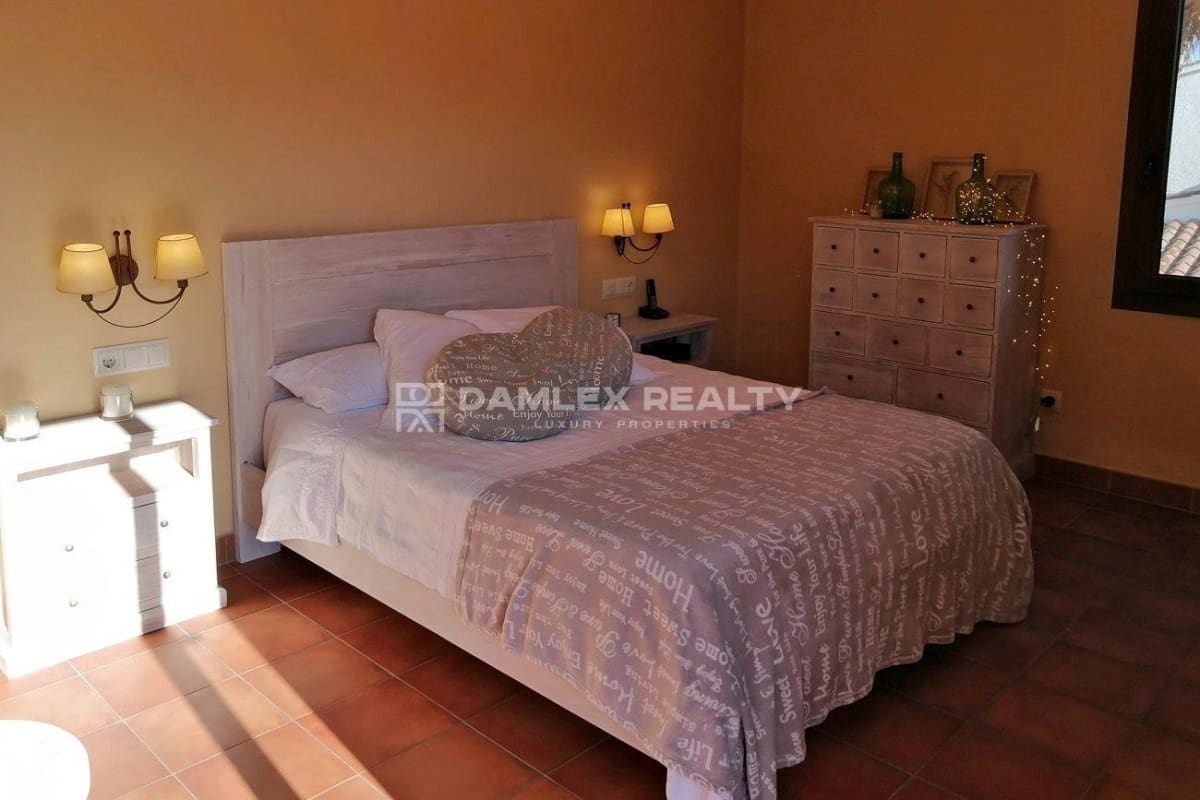 5 chambre Villa/Maison à vendre à Calella de Palafrugell avec piscine - 1 100 000 € (Ref: 8250675)
