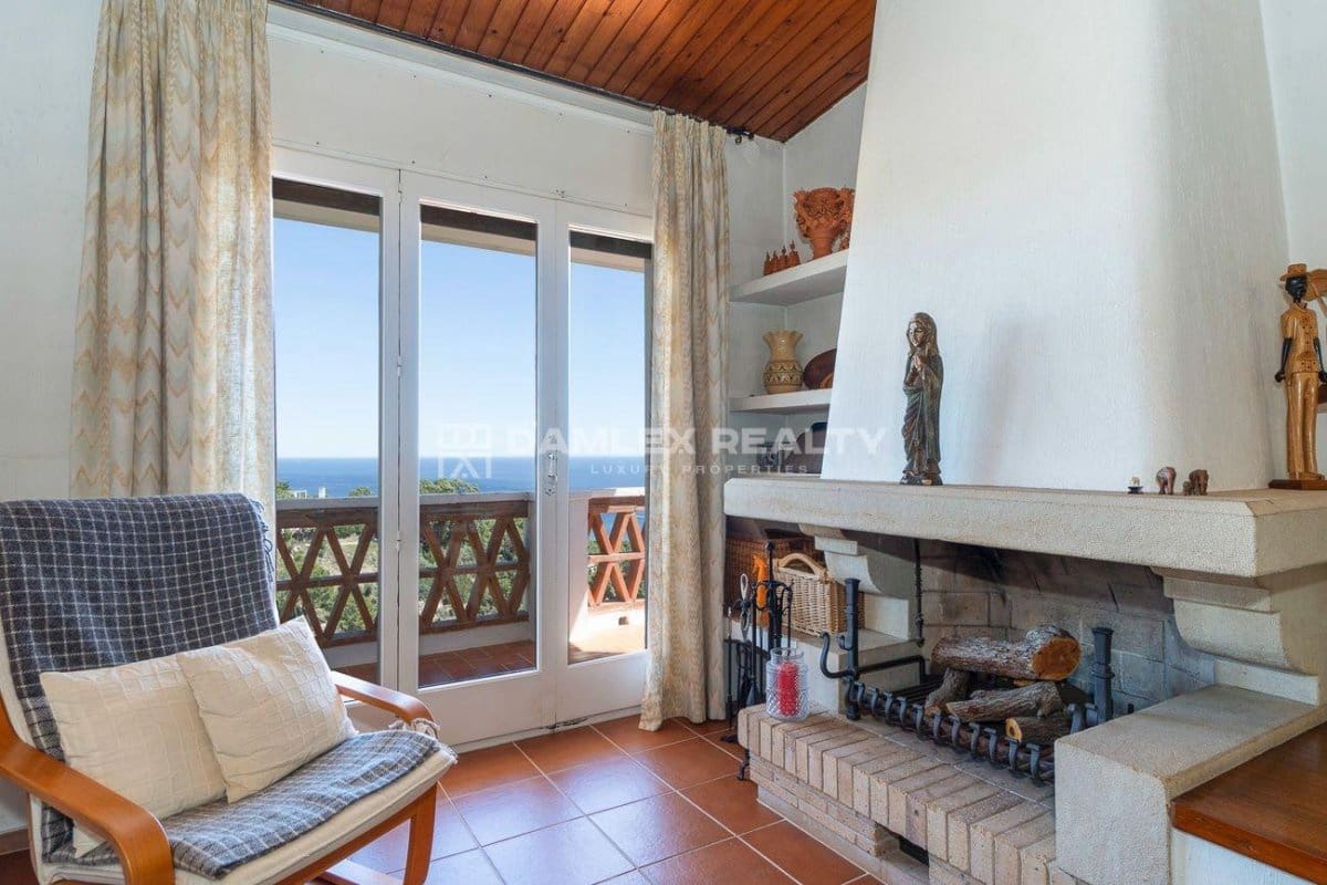 5 slaapkamer Villa te koop in Begur met zwembad garage - € 899.000 (Ref: 8290493)