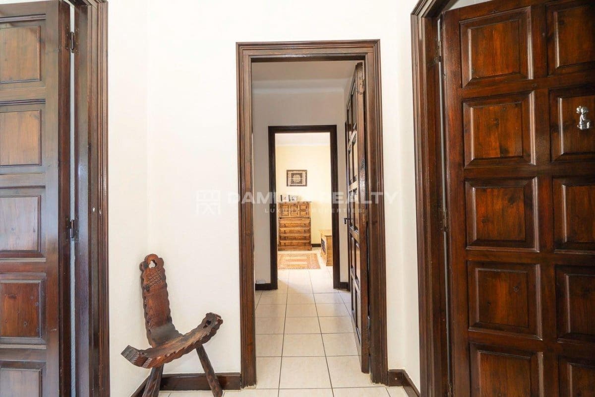 5 slaapkamer Villa te koop in Begur met zwembad garage - € 899.000 (Ref: 8290493)