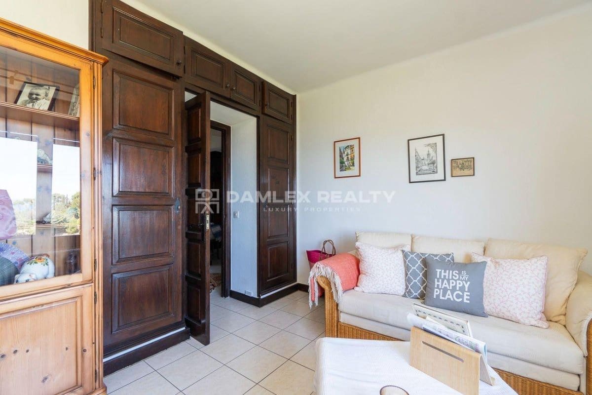 5 slaapkamer Villa te koop in Begur met zwembad garage - € 899.000 (Ref: 8290493)