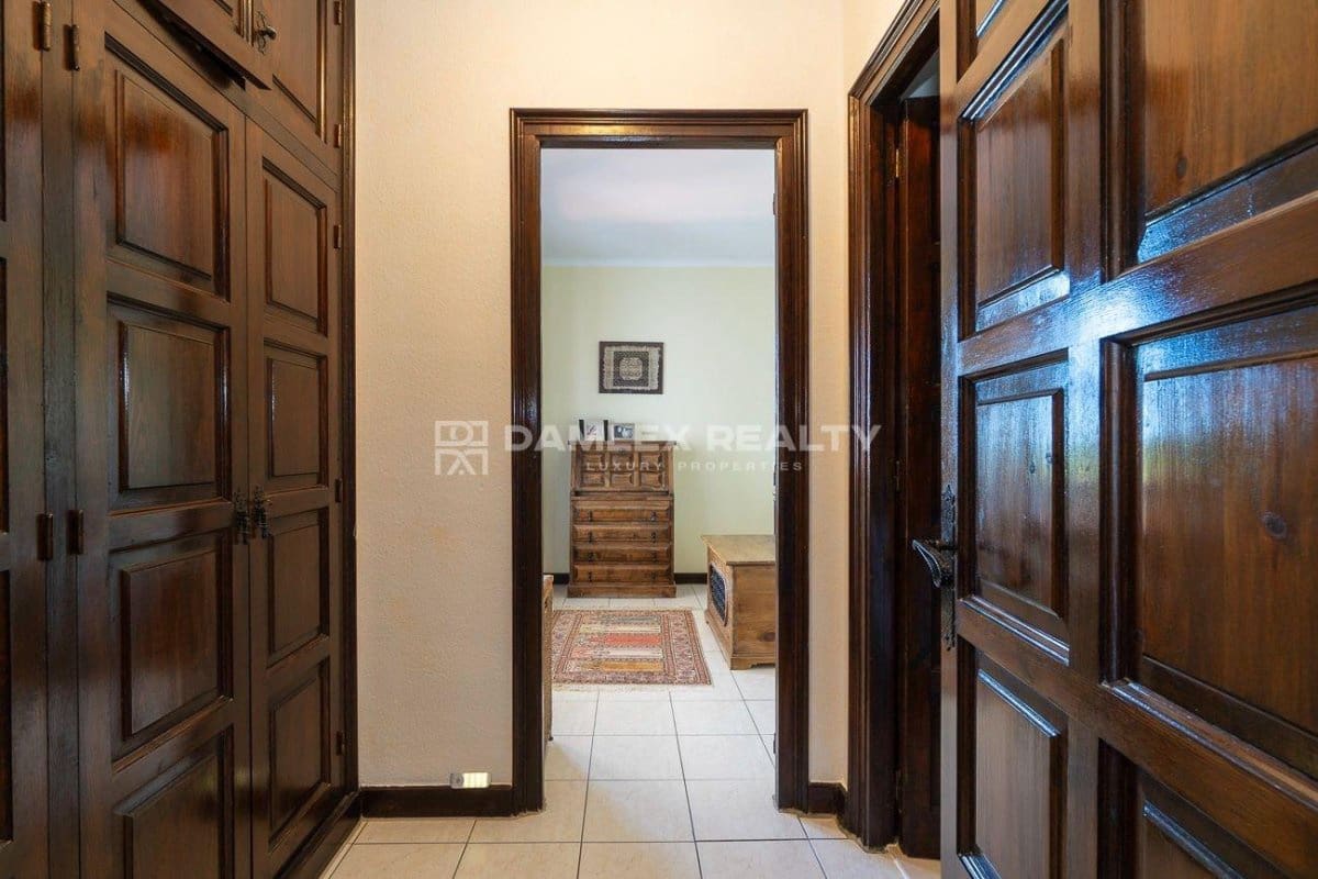 5 slaapkamer Villa te koop in Begur met zwembad garage - € 899.000 (Ref: 8290493)