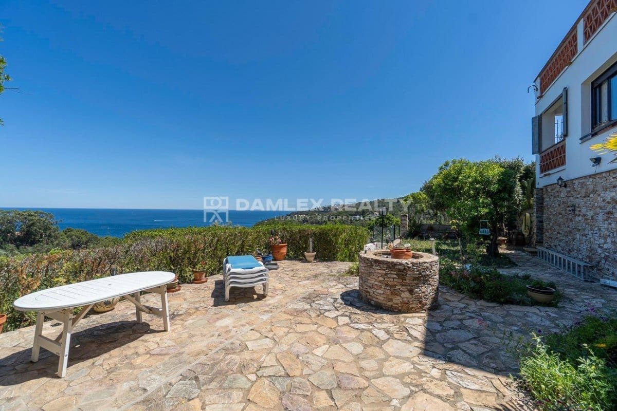 5 slaapkamer Villa te koop in Begur met zwembad garage - € 899.000 (Ref: 8290493)