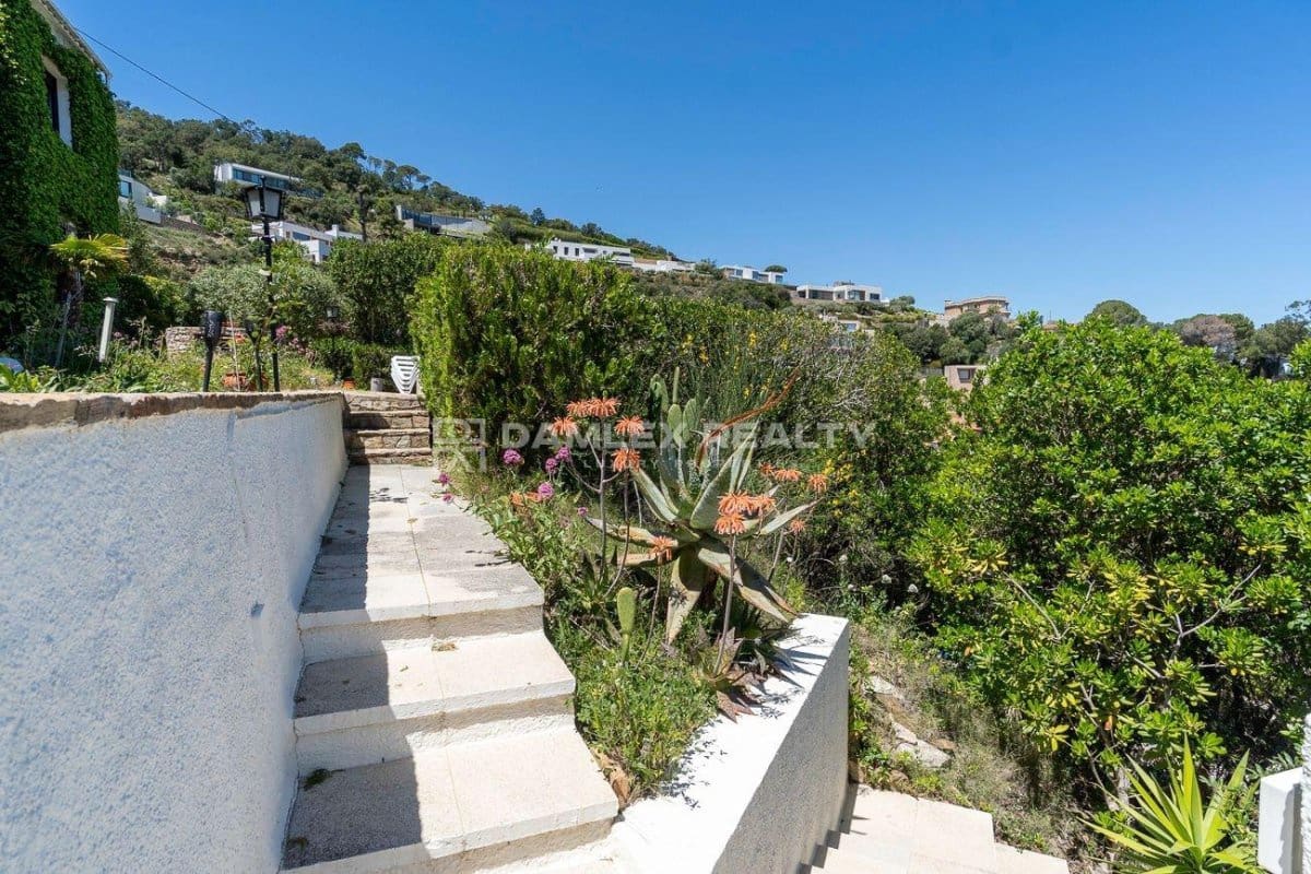 5 slaapkamer Villa te koop in Begur met zwembad garage - € 899.000 (Ref: 8290493)