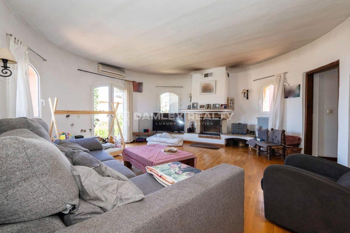 5 slaapkamer Villa te koop in Begur met zwembad garage - € 640.000 (Ref: 8298468)