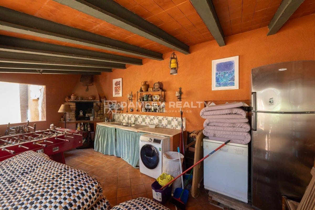 5 slaapkamer Villa te koop in Begur met zwembad garage - € 640.000 (Ref: 8298468)