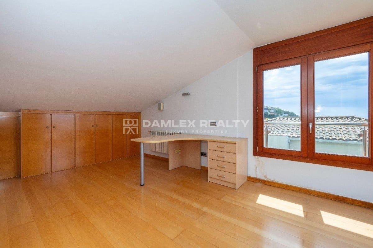 7 soveværelse Villa til salg i Blanes med swimmingpool garage - € 850.000 (Ref: 8306057)