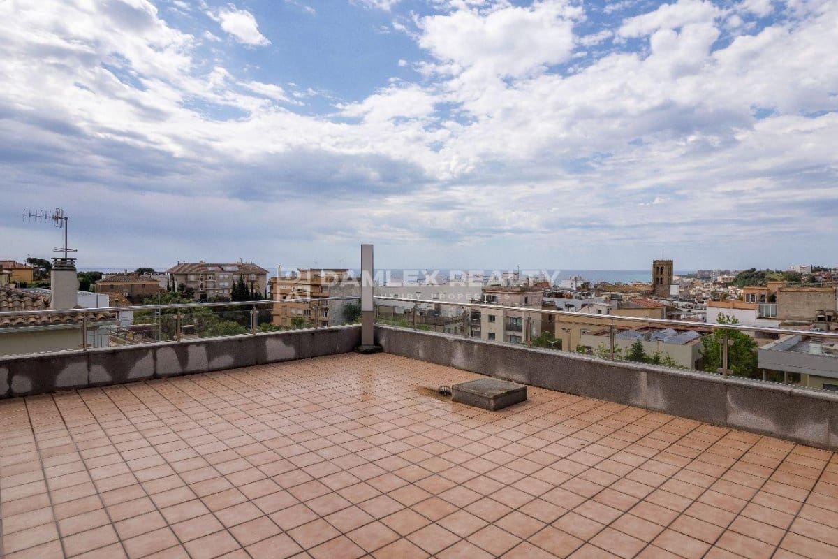 7 soveværelse Villa til salg i Blanes med swimmingpool garage - € 850.000 (Ref: 8306057)