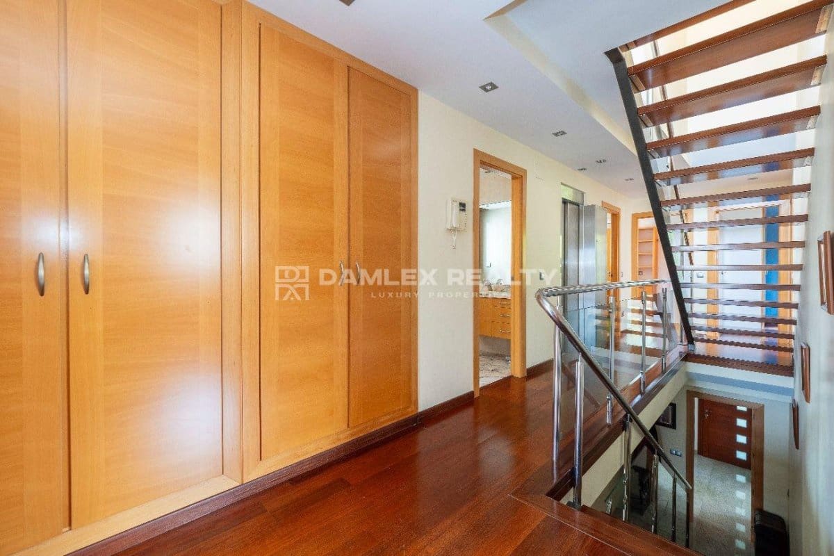 7 soveværelse Villa til salg i Blanes med swimmingpool garage - € 850.000 (Ref: 8306057)