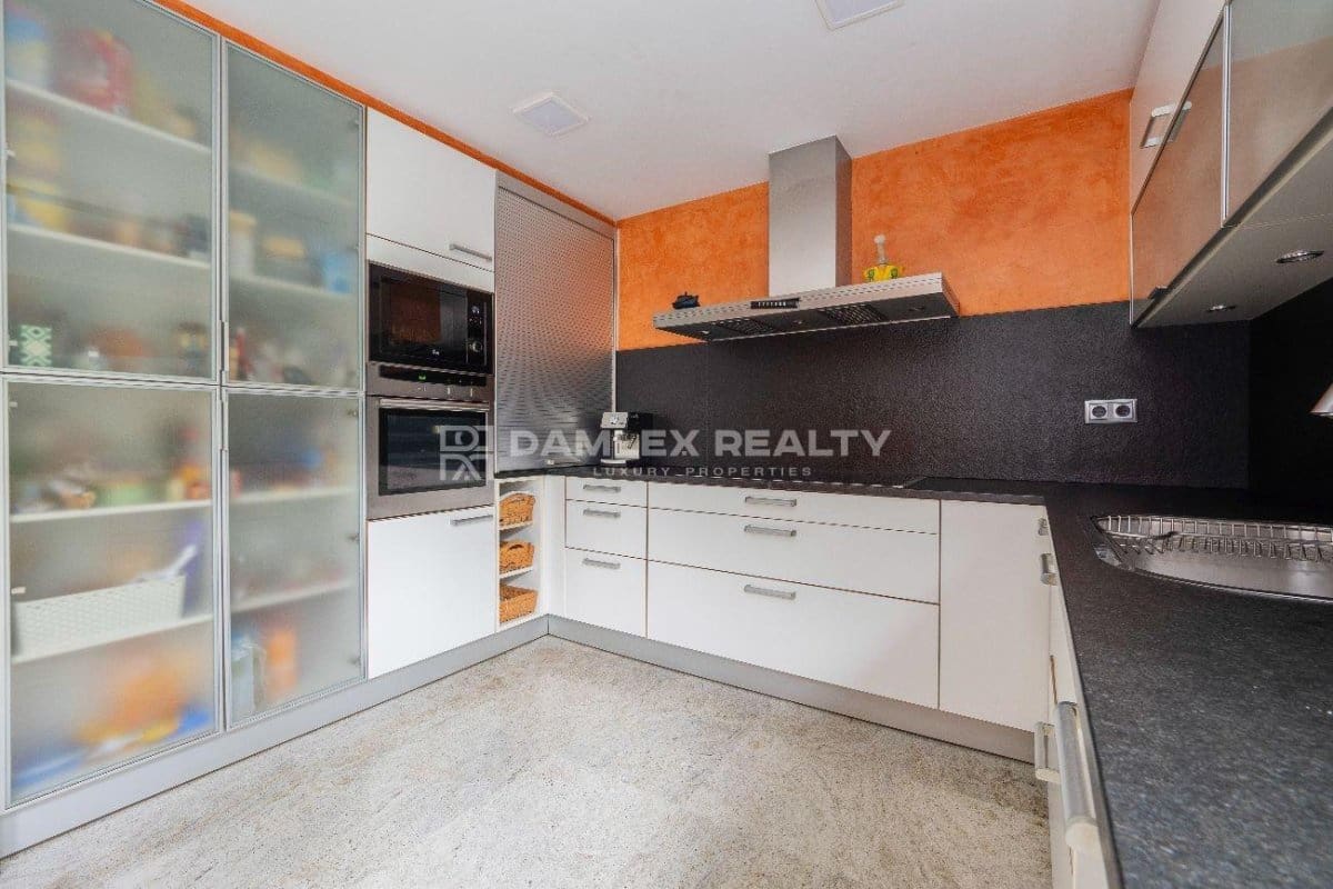 7 soveværelse Villa til salg i Blanes med swimmingpool garage - € 850.000 (Ref: 8306057)