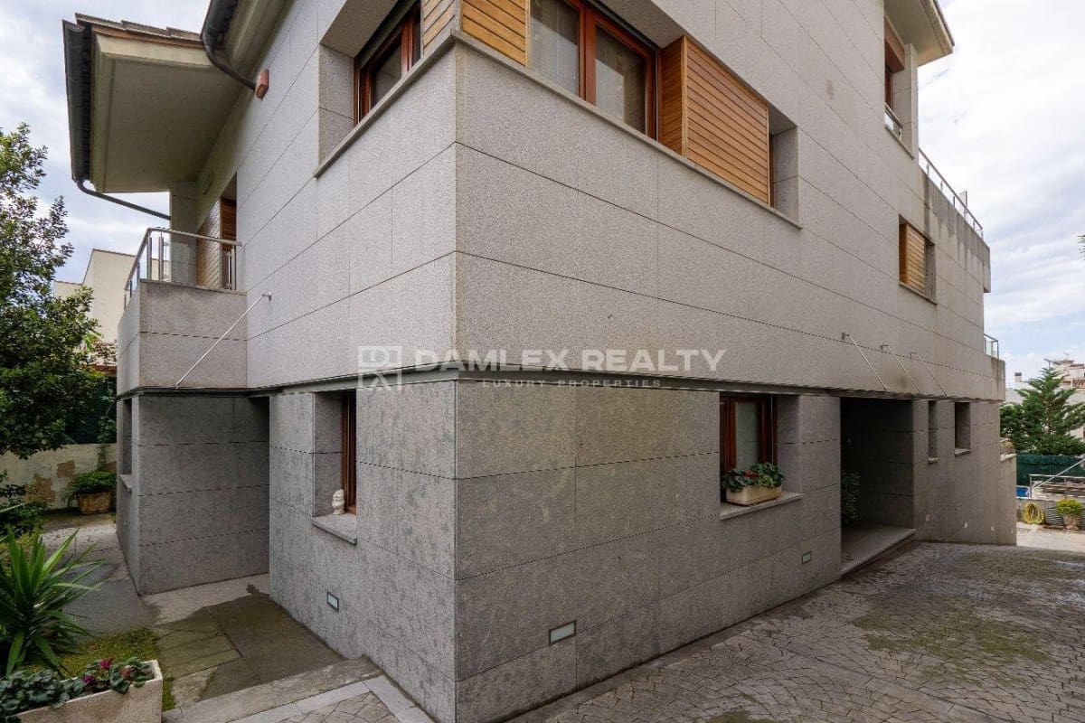 7 soveværelse Villa til salg i Blanes med swimmingpool garage - € 850.000 (Ref: 8306057)