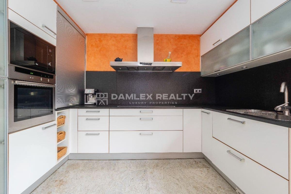 7 soveværelse Villa til salg i Blanes med swimmingpool garage - € 850.000 (Ref: 8306057)