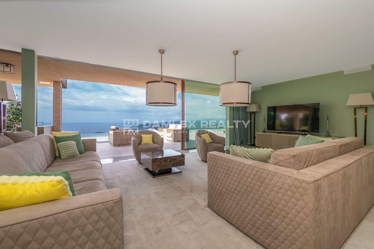 5 soveværelse Villa til salg i Lloret de Mar med swimmingpool garage - € 2.950.000 (Ref: 8338374)