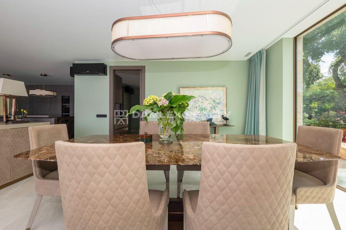 5 soveværelse Villa til salg i Lloret de Mar med swimmingpool garage - € 2.950.000 (Ref: 8338374)