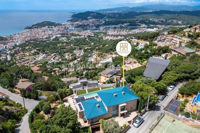 5 soveværelse Villa til salg i Lloret de Mar med swimmingpool garage - € 2.950.000 (Ref: 8338374)