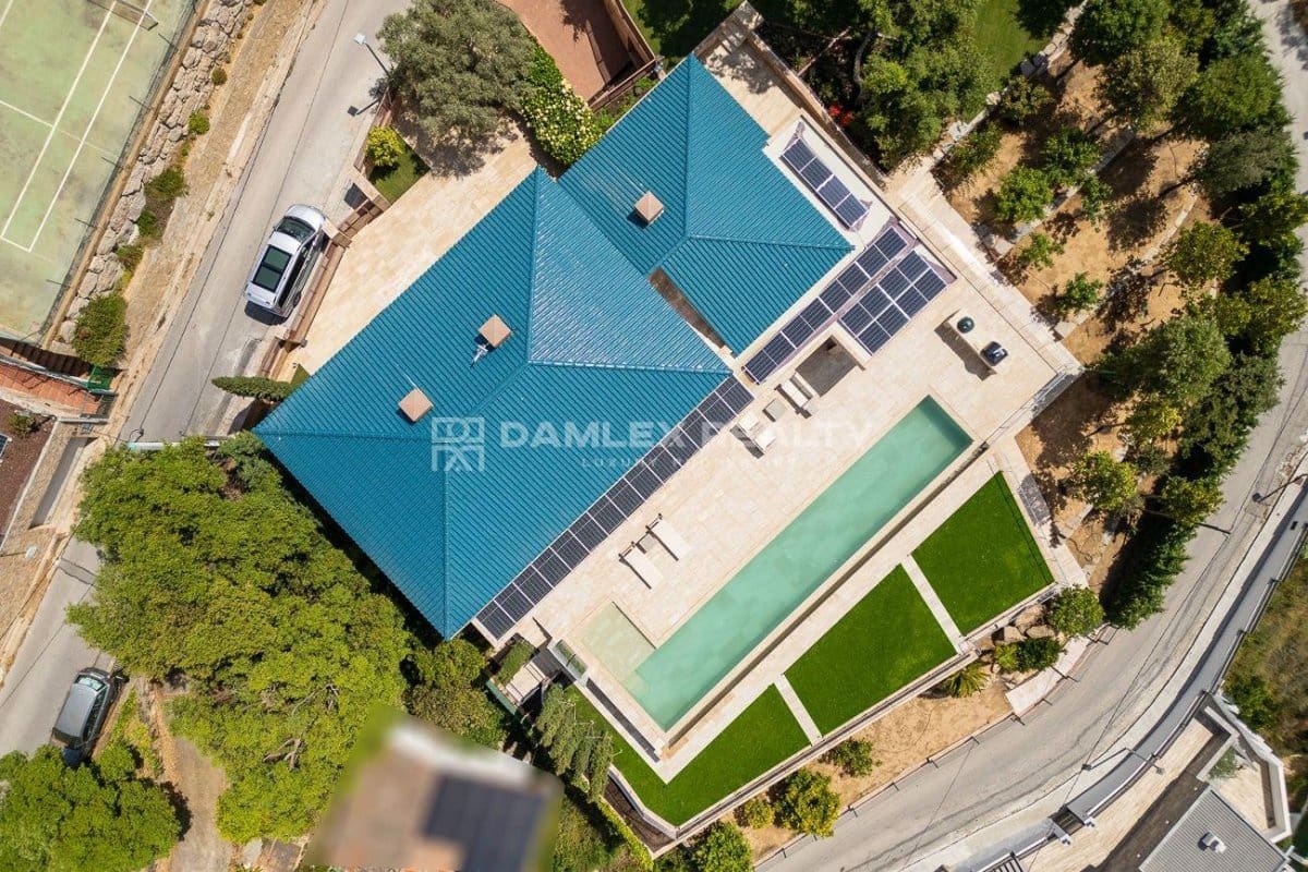 5 soveværelse Villa til salg i Lloret de Mar med swimmingpool garage - € 2.950.000 (Ref: 8338374)