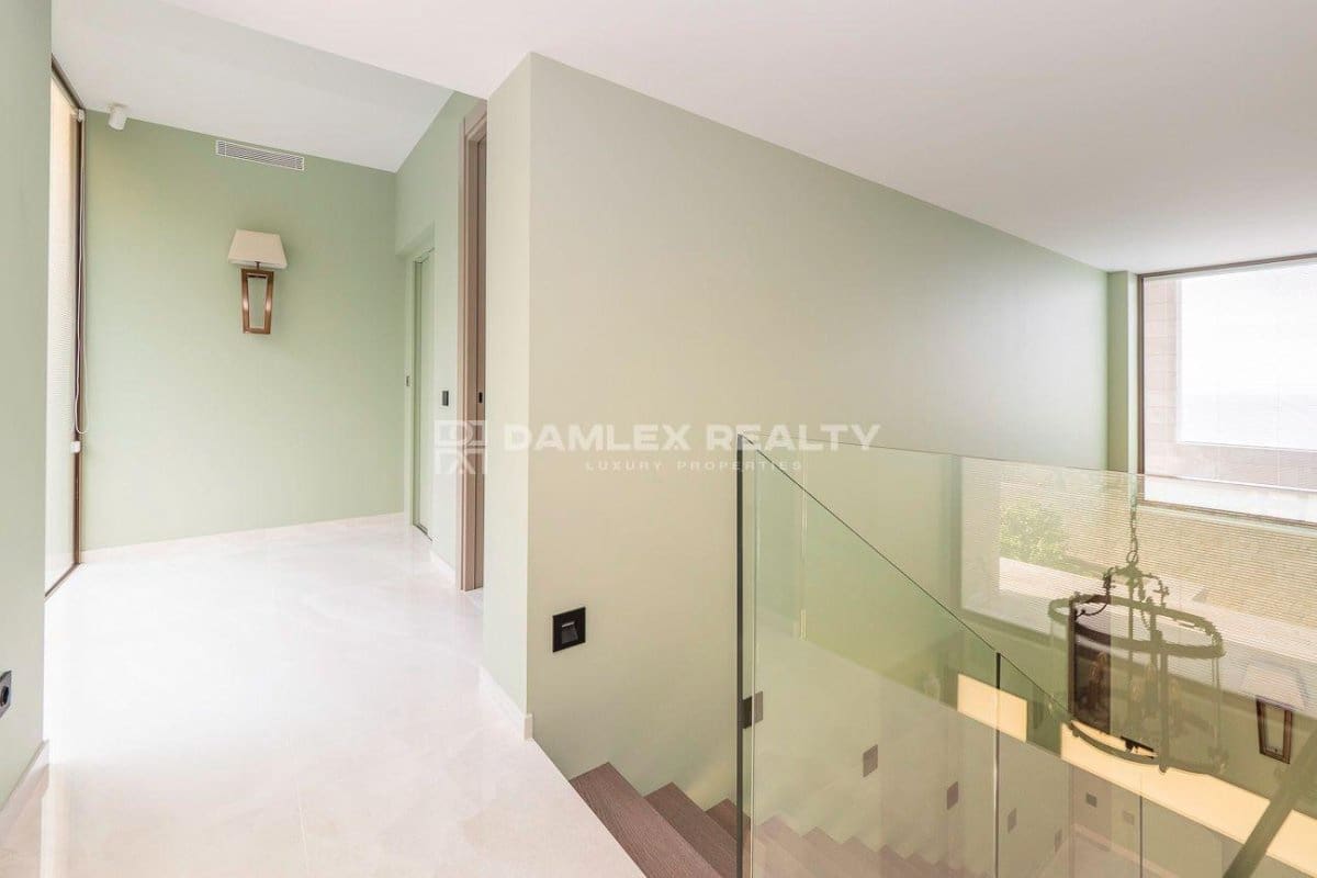 5 soveværelse Villa til salg i Lloret de Mar med swimmingpool garage - € 2.950.000 (Ref: 8338374)