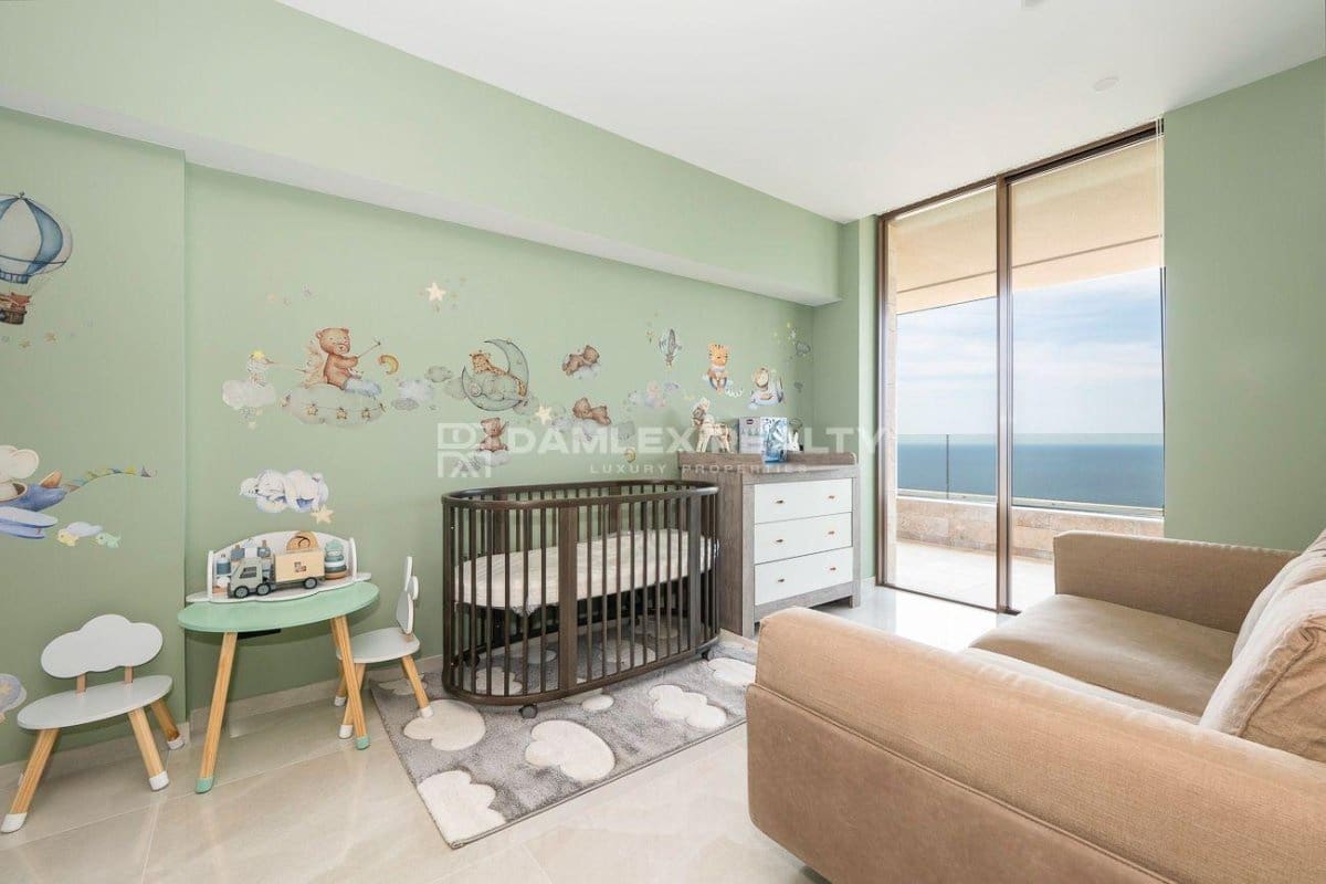 5 soveværelse Villa til salg i Lloret de Mar med swimmingpool garage - € 2.950.000 (Ref: 8338374)