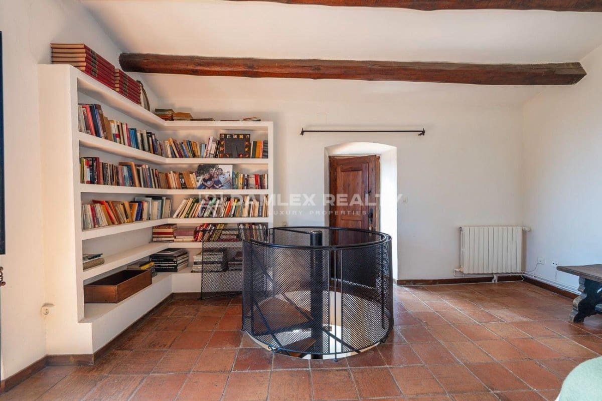 2 slaapkamer Villa te koop in Calella de Palafrugell - € 745.000 (Ref: 8342024)