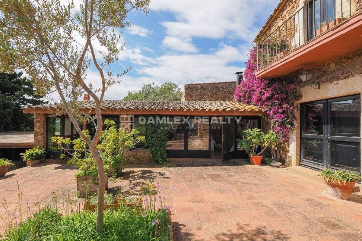 2 slaapkamer Villa te koop in Calella de Palafrugell - € 745.000 (Ref: 8342024)