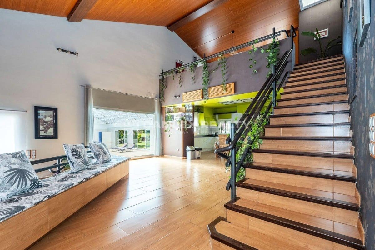 4 soveværelse Villa til salg i Santa Cristina d'Aro med swimmingpool - € 799.000 (Ref: 8344137)