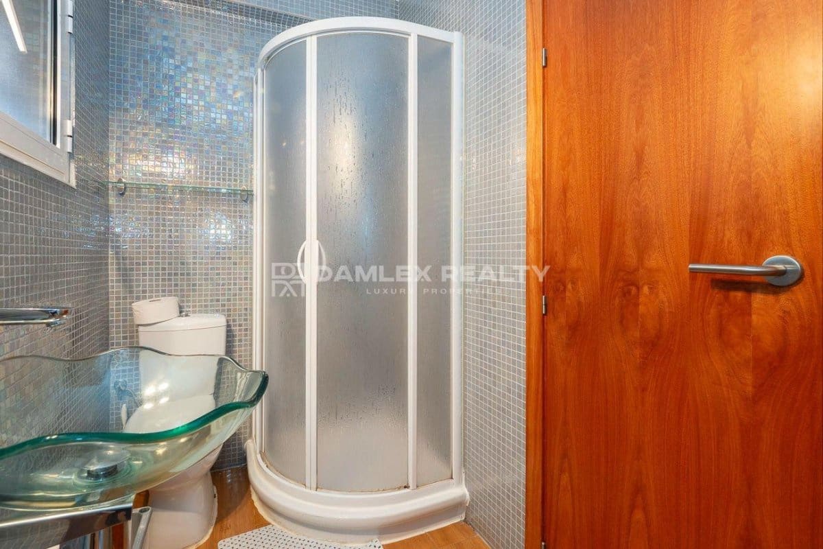 4 soveværelse Villa til salg i Santa Cristina d'Aro med swimmingpool - € 799.000 (Ref: 8344137)