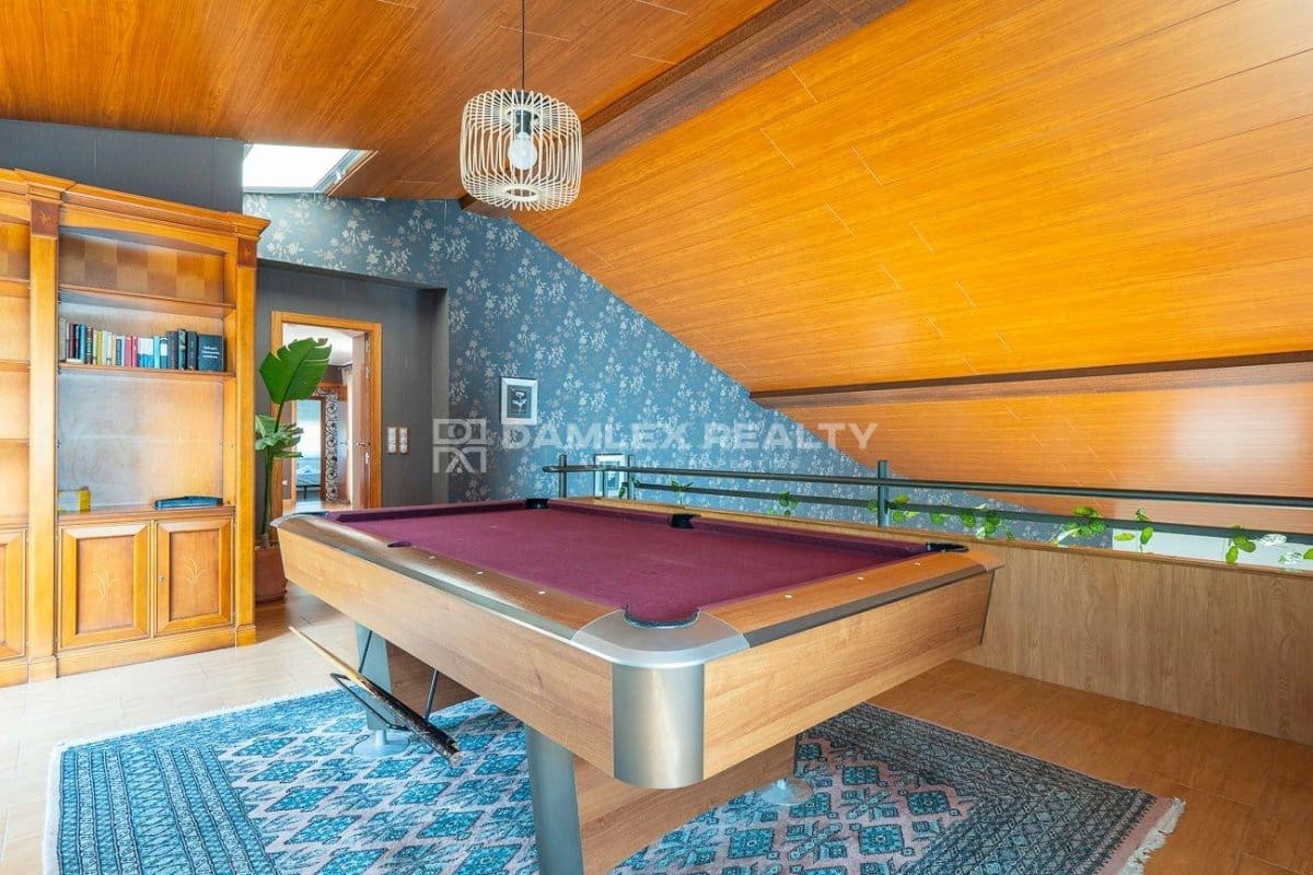 4 soveværelse Villa til salg i Santa Cristina d'Aro med swimmingpool - € 799.000 (Ref: 8344137)