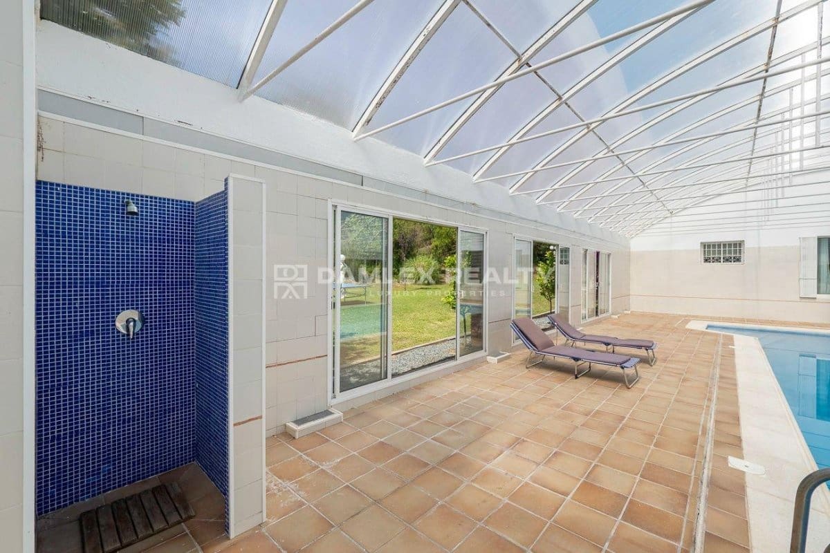 4 soveværelse Villa til salg i Santa Cristina d'Aro med swimmingpool - € 799.000 (Ref: 8344137)