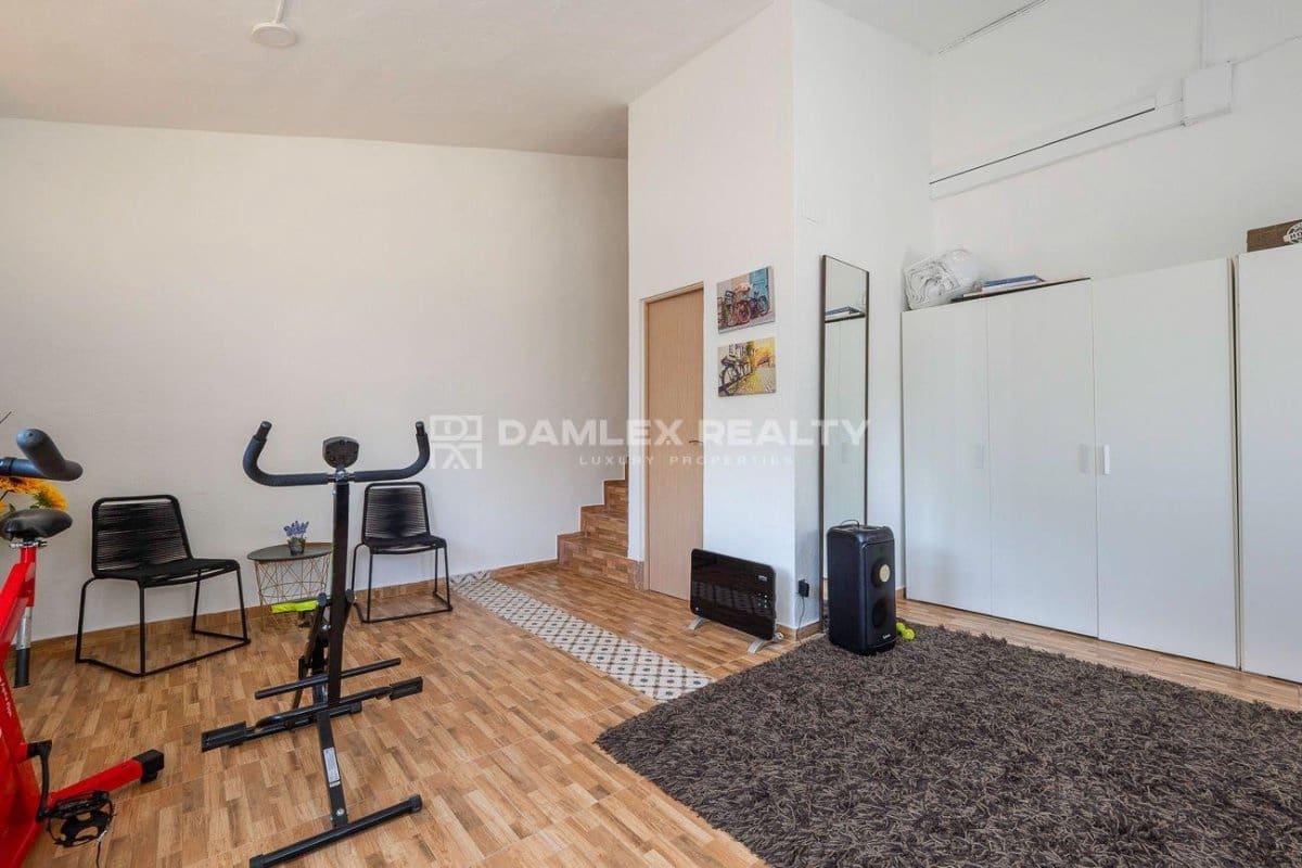 4 soveværelse Villa til salg i Santa Cristina d'Aro med swimmingpool - € 799.000 (Ref: 8344137)