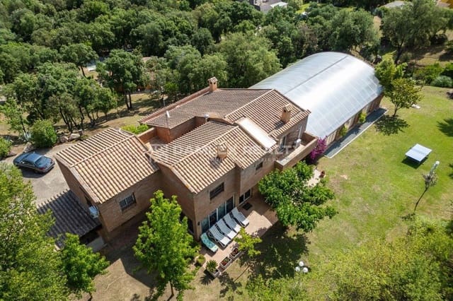 4 Zimmer Villa zu verkaufen in Santa Cristina d'Aro mit Pool - 799.000 € (Ref: 8344137)