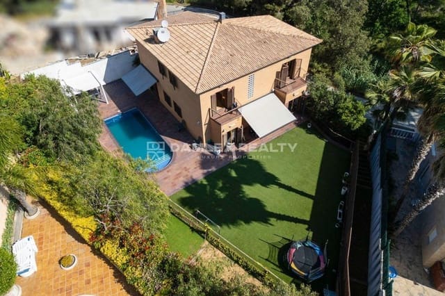 5 camera da letto Villa in vendita in Lloret de Mar con piscina garage - 795.000 € (Rif: 8344138)