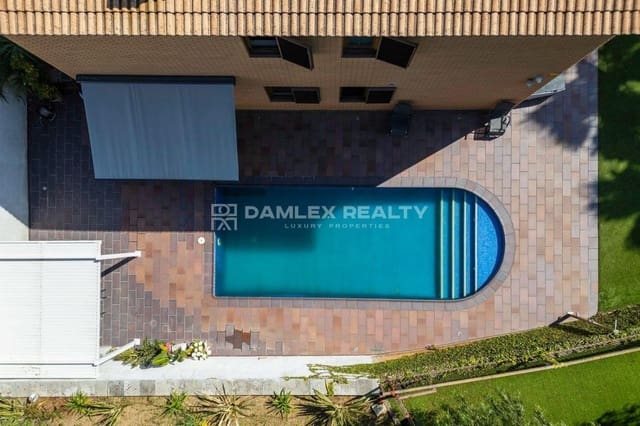 5 camera da letto Villa in vendita in Lloret de Mar con piscina garage - 795.000 € (Rif: 8344138)