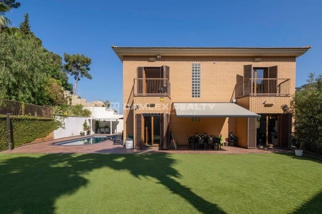 5 camera da letto Villa in vendita in Lloret de Mar con piscina garage - 795.000 € (Rif: 8344138)